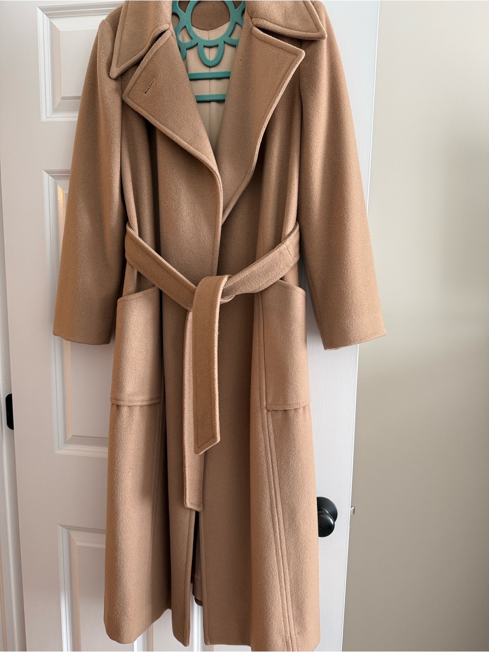Vintage Classic Camel Wool Coat with Self-Tie Belt